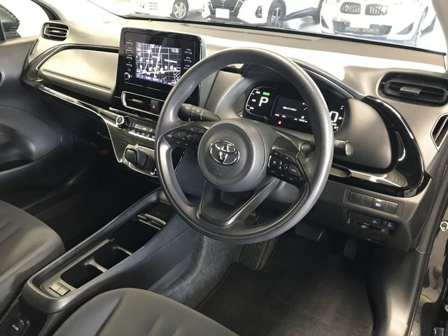 TOYOTA AQUA 2021 Image 31