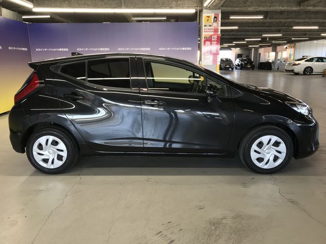 TOYOTA AQUA 2021 Image 31