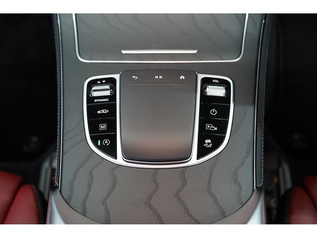 MERCEDES BENZ GLC CL 2019 Image 31