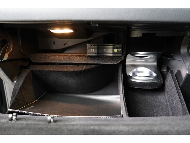 MERCEDES BENZ GLC CL 2017 Image 31