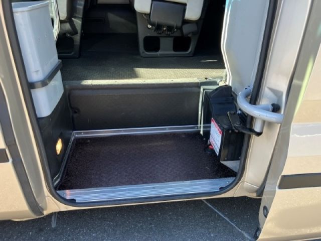 TOYOTA COASTER 2019 Image 31