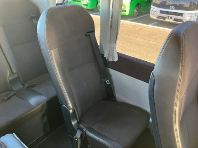 TOYOTA COASTER 2019 Image 31