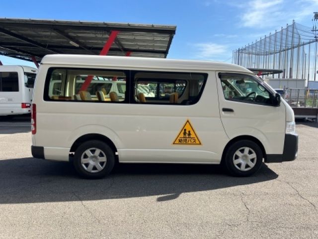 TOYOTA HIACE WAGON 2019 Image 31