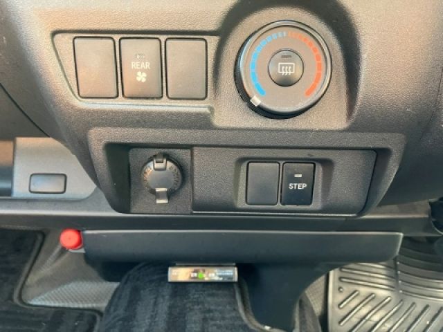 TOYOTA HIACE WAGON 2019 Image 31