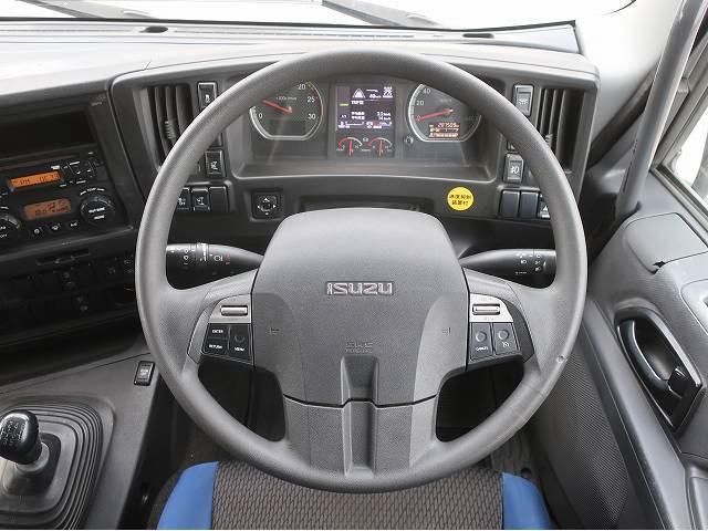 ISUZU GIGA 2017 Image 31