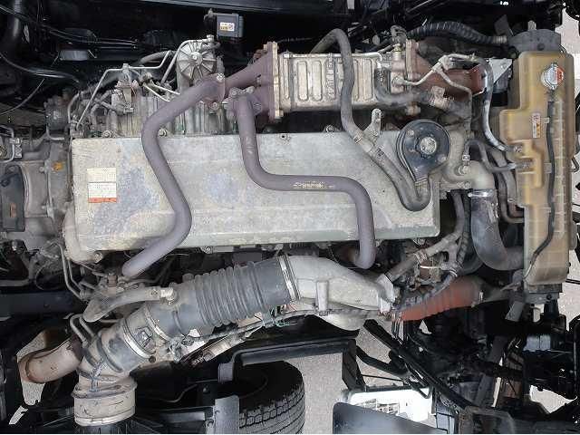 HINO PROFIA 2015 Image 31