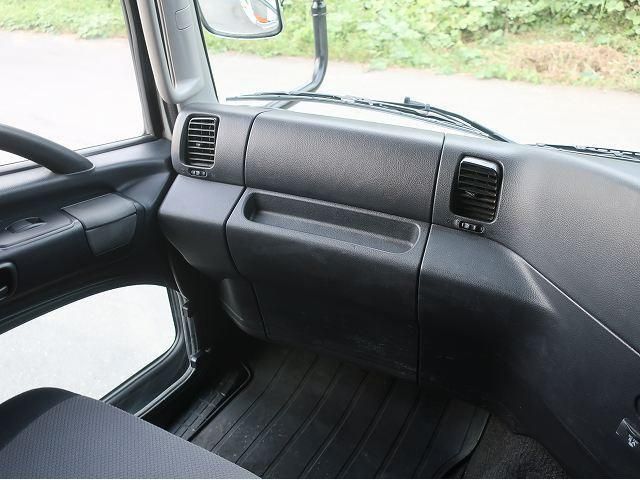 HINO PROFIA 2015 Image 31