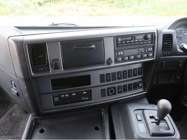 HINO PROFIA 2015 Image 31