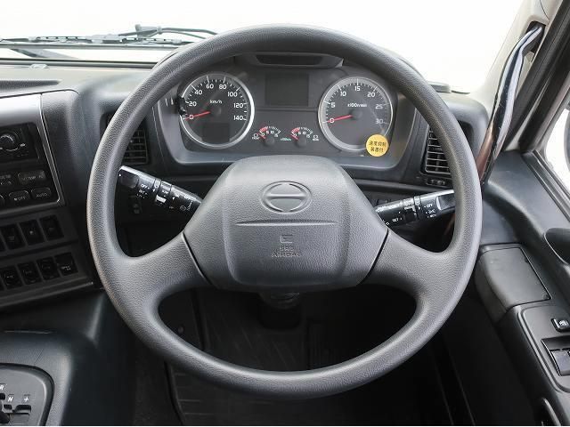 HINO PROFIA 2015 Image 31