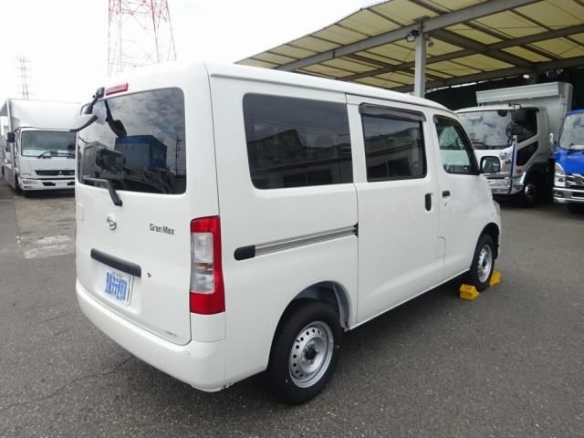 DAIHATSU GRAN MAX CARGO 2024 Image 31