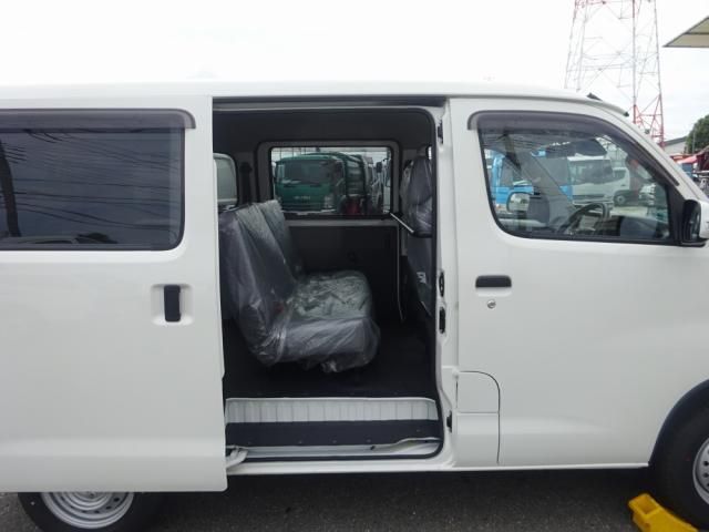 DAIHATSU GRAN MAX CARGO 2024 Image 31