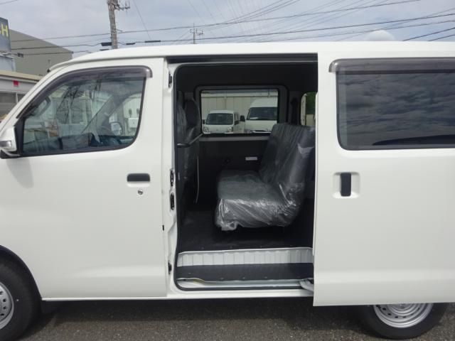 DAIHATSU GRAN MAX CARGO 2024 Image 31