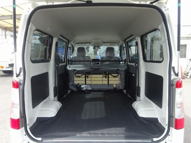 DAIHATSU GRAN MAX CARGO 2024 Image 31