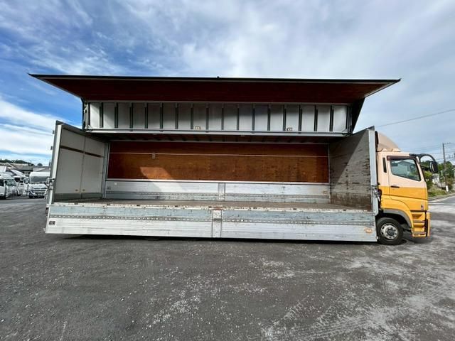 MITSUBISHI FUSOU SUPER GREAT 2014 Image 31