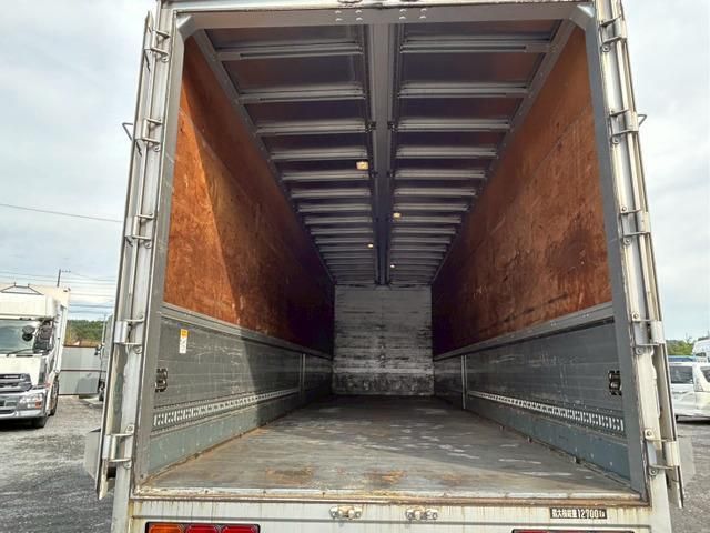 MITSUBISHI FUSOU SUPER GREAT 2014 Image 31