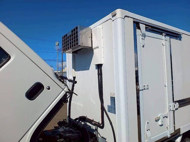 ISUZU ELF 2017 Image 31