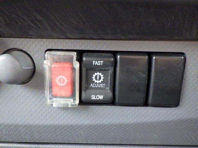 ISUZU ELF 2019 Image 31