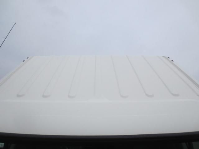 HINO DUTRO 2020 Image 31