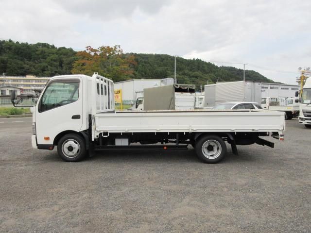 HINO DUTRO 2020 Image 31