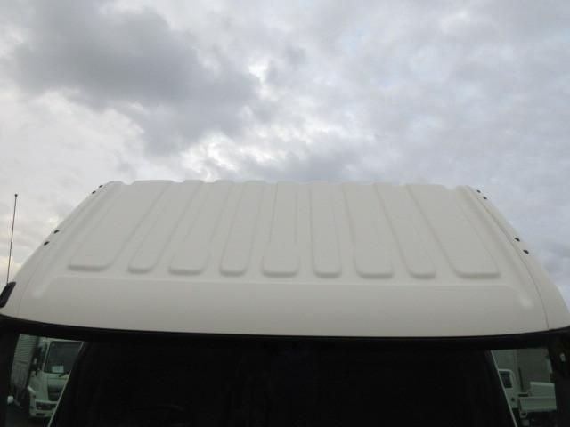 HINO DUTRO 2020 Image 31