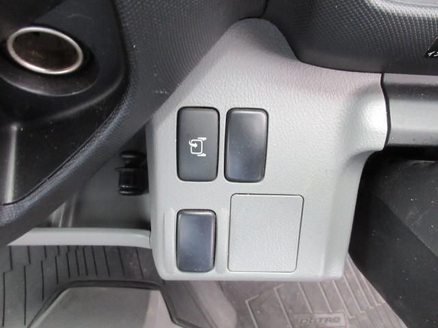 HINO DUTRO 2020 Image 31