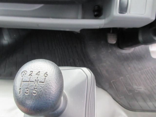 HINO DUTRO 2020 Image 31