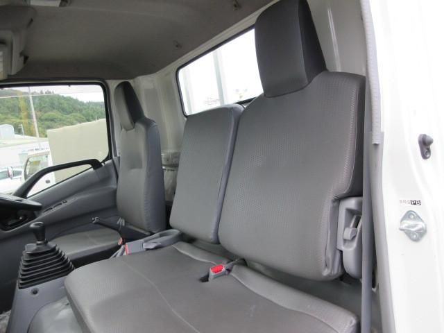 HINO DUTRO 2020 Image 31