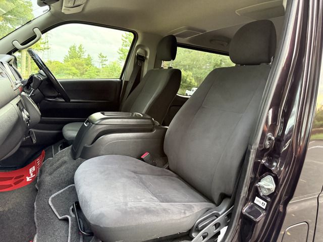 TOYOTA HIACE VAN 4WD 2013 Image 31