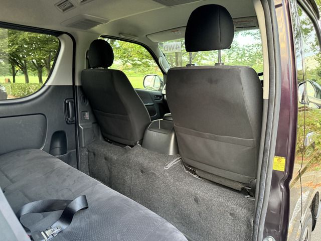 TOYOTA HIACE VAN 4WD 2013 Image 31