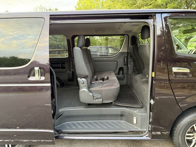TOYOTA HIACE VAN 4WD 2013 Image 31