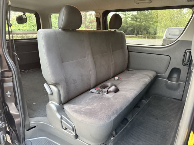 TOYOTA HIACE VAN 4WD 2013 Image 31