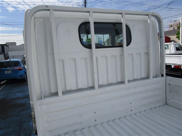 NISSAN ATLAS 2017 Image 31