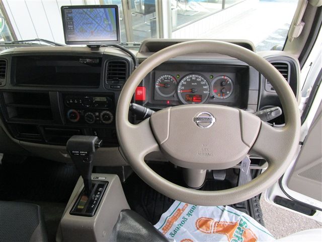 NISSAN ATLAS 2017 Image 31