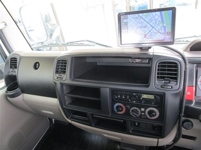 NISSAN ATLAS 2017 Image 31