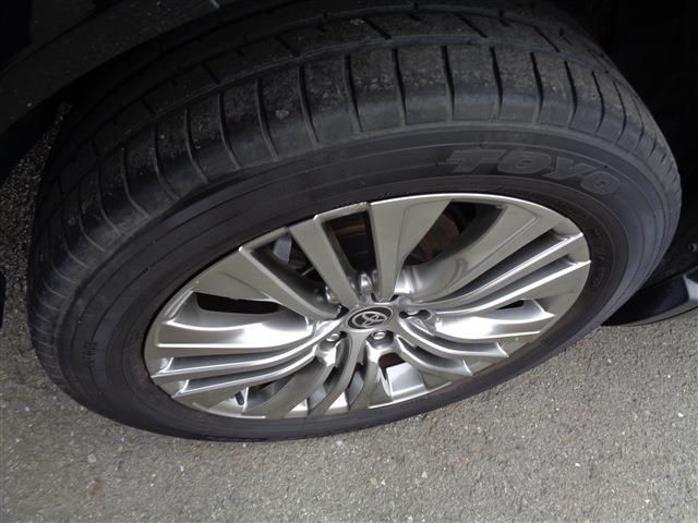 TOYOTA HARRIER 2WD 2023 Image 31