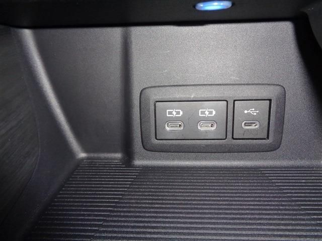 TOYOTA HARRIER 2WD 2023 Image 31