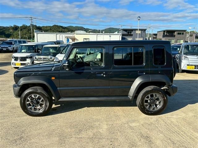 SUZUKI JIMNY NOMADE 2025 Image 31