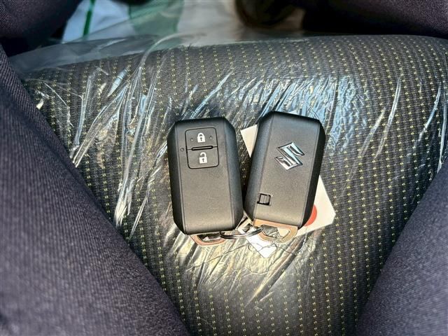 SUZUKI JIMNY NOMADE 2025 Image 31