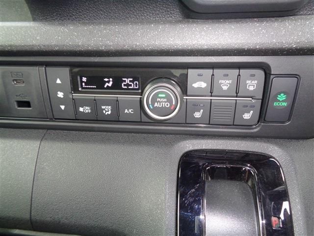 HONDA N BOX CUSTOM 2024 Image 31