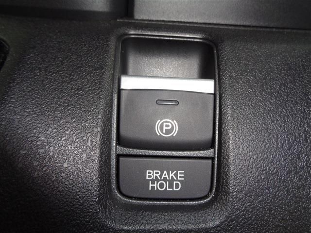 HONDA N BOX CUSTOM 2024 Image 31