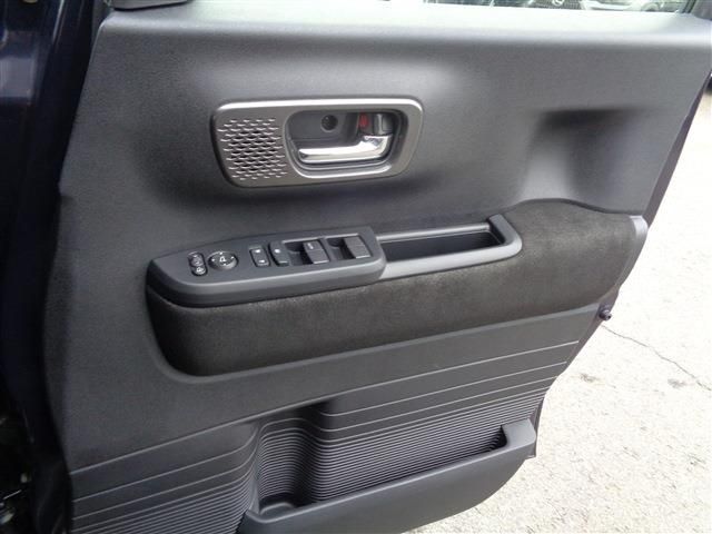 HONDA N BOX CUSTOM 2024 Image 31