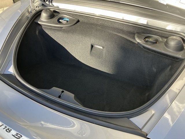 PORSCHE 718BOXSTER 2020 Image 31