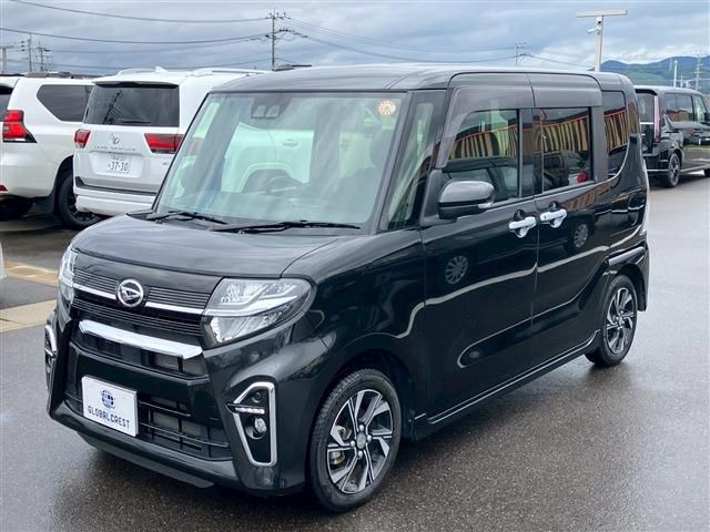 DAIHATSU TANTO CUSTOM 2021 Image 31