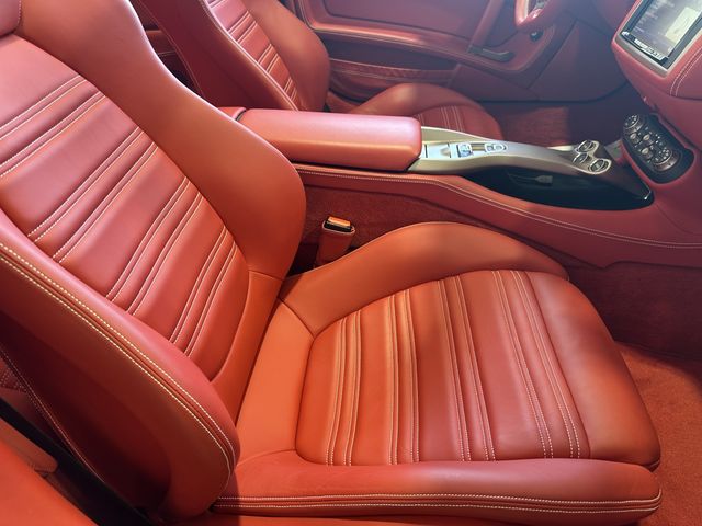 FERRARI CALIFORNIA 3 2013 Image 31