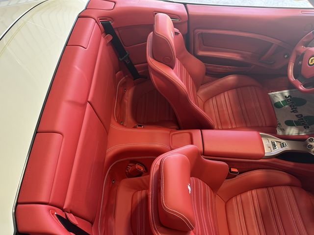 FERRARI CALIFORNIA 3 2013 Image 31
