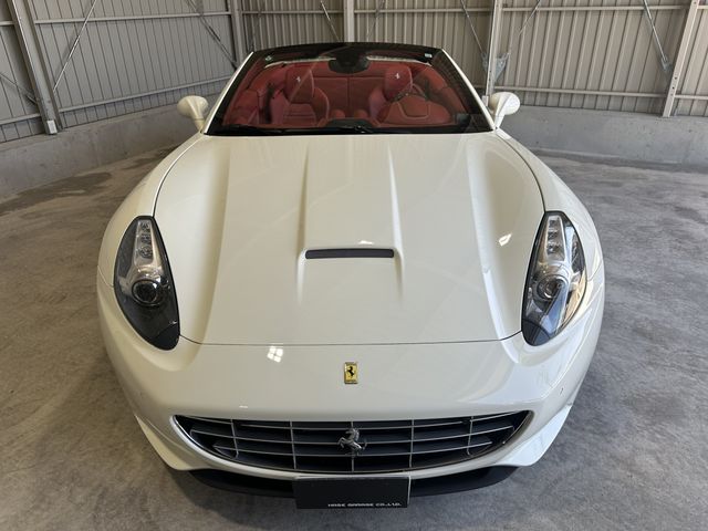 FERRARI CALIFORNIA 3 2013 Image 31