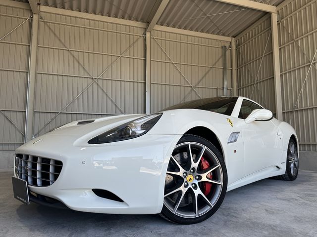 FERRARI CALIFORNIA 3 2013 Image 31