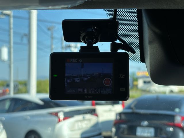 TOYOTA HIACE VAN 4WD 2021 Image 31