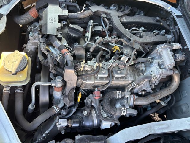 TOYOTA HIACE VAN 4WD 2021 Image 31