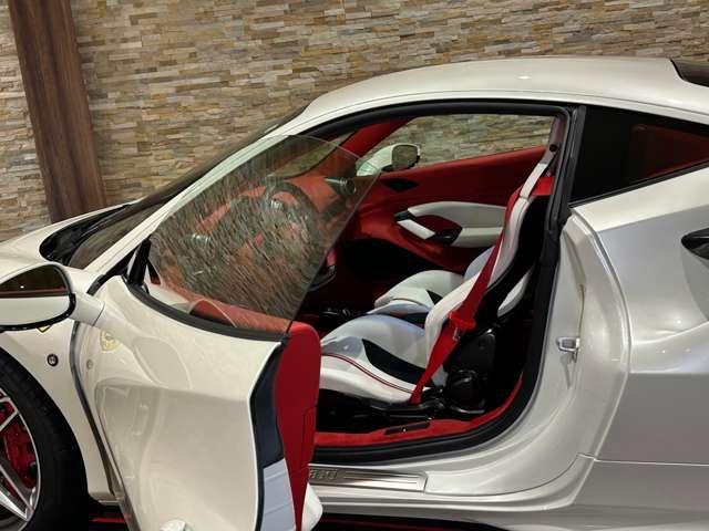 FERRARI F8 TRIBUTO 2021 Image 31